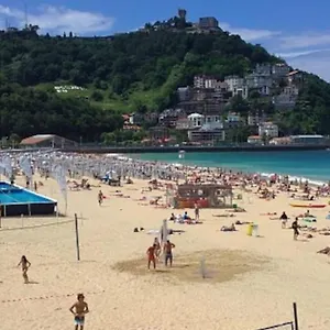 A 5min De La Playa De Ondarreta , San Sebastián España
